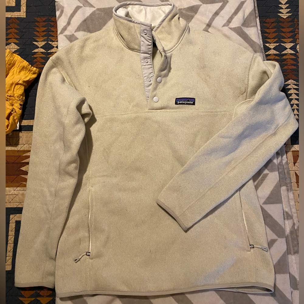 PATAGONIA cream pullover